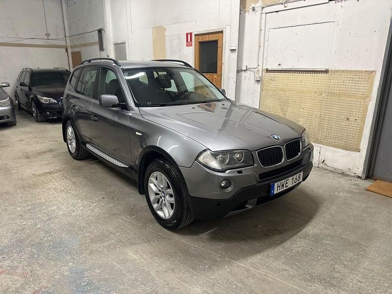 Grå Begagnad 2008 BMW X3 Comfort Edition SUV | 68 500 kr (Lite dyr) - Bild 1/4