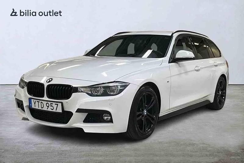 Vit Begagnad 2018 BMW 330 Kombi | 259 900 kr - Bild 1/1