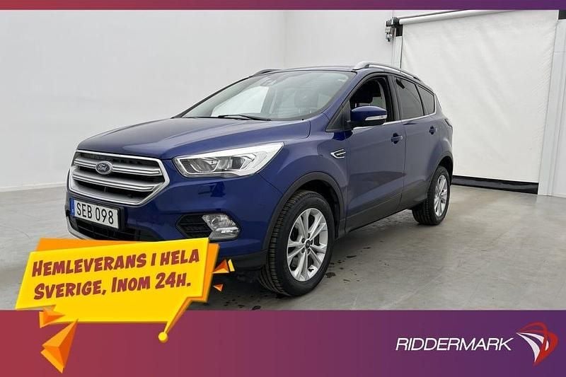 Blå Begagnad 2017 Ford Kuga Titanium SUV | 144 800 kr (Marknadspris) - Bild 1/3