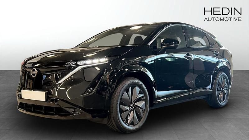 Ny 2025 Nissan Ariya SUV | 473 500 kr (Marknadspris) - Bild 1/4