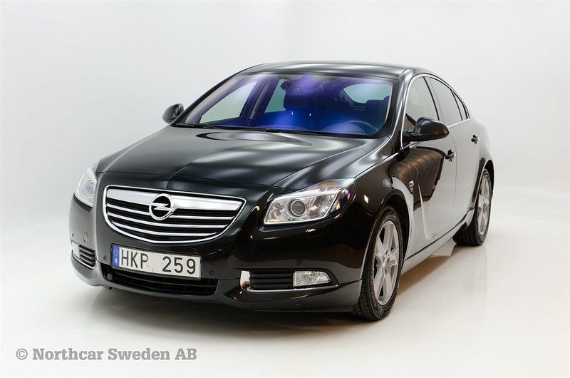 Såld Opel Insignia Limousine HB, begagnad 2012, 17 900 mil i Sundsvall