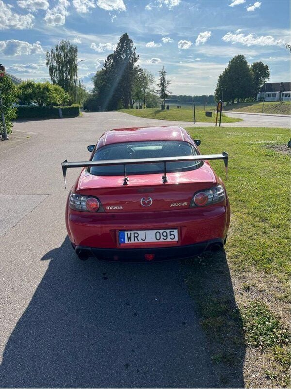 Röd Begagnad 2005 Mazda RX8 Halvkombi | 110 000 kr - Bild 1/4