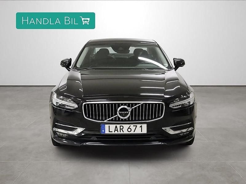 Begagnad Volvo S90 Inscription 235 HK (172 kW) 2017 Svart Sedan
