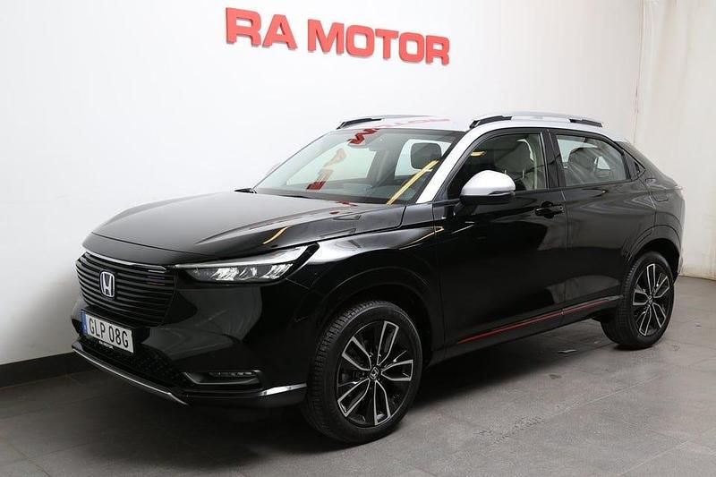 Svart Begagnad 2023 Honda HR-V Advance SUV | 339 800 kr (Lite dyr) - Bild 1/4