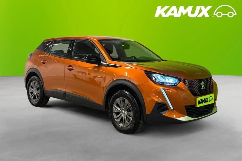Orange Begagnad 2022 Peugeot e-2008 SUV | 178 700 kr (Marknadspris) - Bild 1/4
