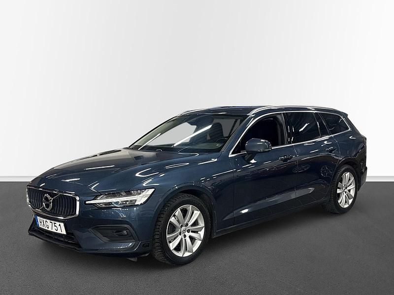 Blå Begagnad 2019 Volvo V60 Momentum Kombi | 229 000 kr (Marknadspris) - Bild 1/4