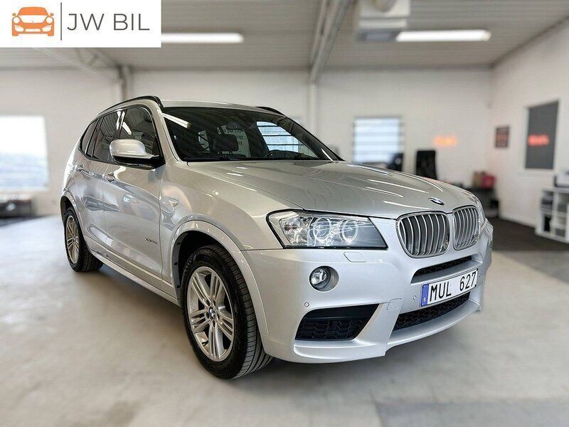 Ljusgrå Begagnad 2012 BMW X3 M Sport SUV | 139 900 kr (Lite dyr) - Bild 1/4
