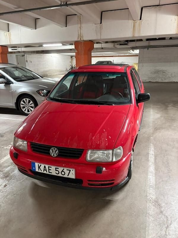Begagnad 1999 VW Polo Halvkombi | 16 000 kr - Bild 1/4
