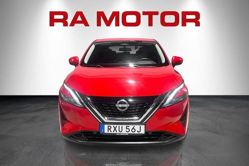 Begagnad Nissan Qashqai Acenta 191 HK (140 kW) 2023 Röd SUV