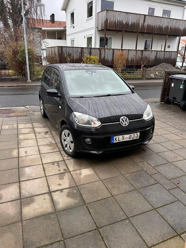 Begagnad 2013 VW up! Halvkombi | 50 000 kr (Marknadspris) - Bild 1/4