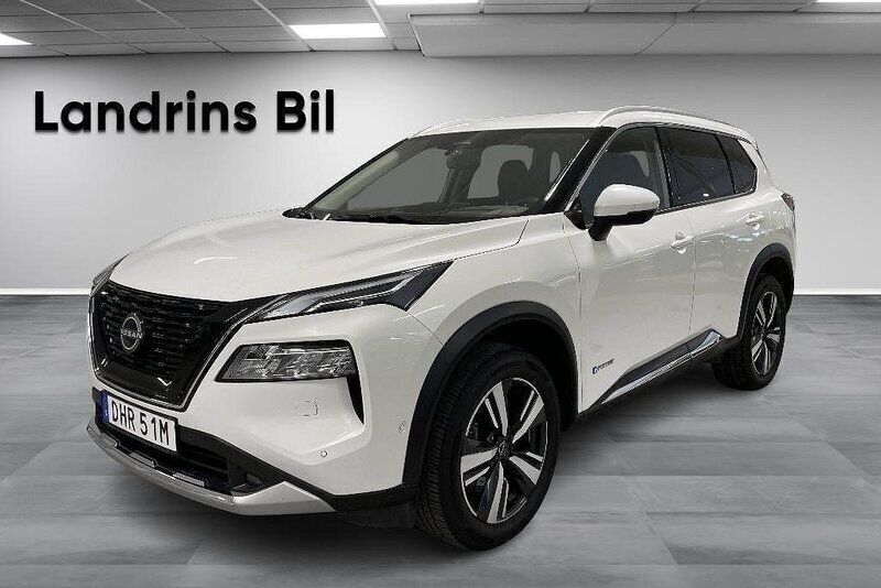 Begagnad 2024 Nissan X-Trail Tekna SUV | 429 900 kr - Bild 1/4
