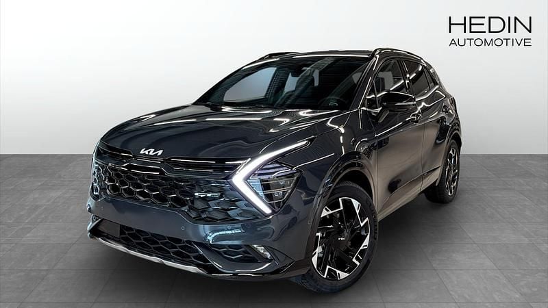 Grå (grey) Ny 2025 Kia Sportage GT-Line SUV | 467 925 kr (Superpris) - Bild 1/4