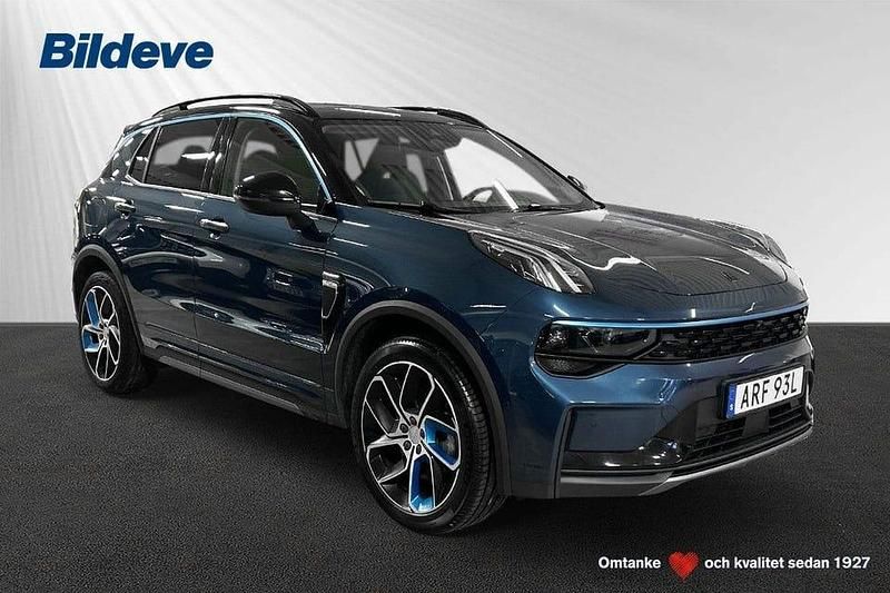 Begagnad Lynk & Co 01 264 HK (194 kW) 2022 Blå SUV