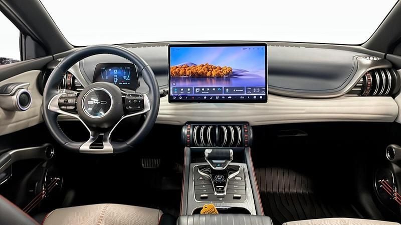 Begagnad BYD Atto 3 Design 150 kW (204 HK) 2022 Grå SUV