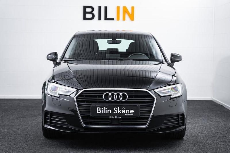 Begagnad Audi A3 Proline 150 HK (110 kW) 2018 Svart Sedan