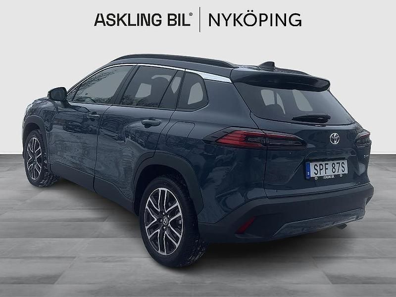 Begagnad Toyota Corolla Cross Executive 197 HK (144 kW) 2025 Silver SUV