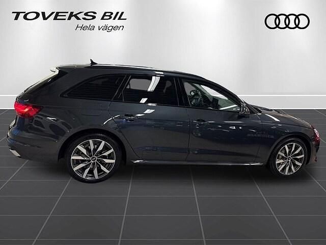 Begagnad Audi A4 Advanced 204 HK (150 kW) 2025 Manhattangrå metallic Kombi