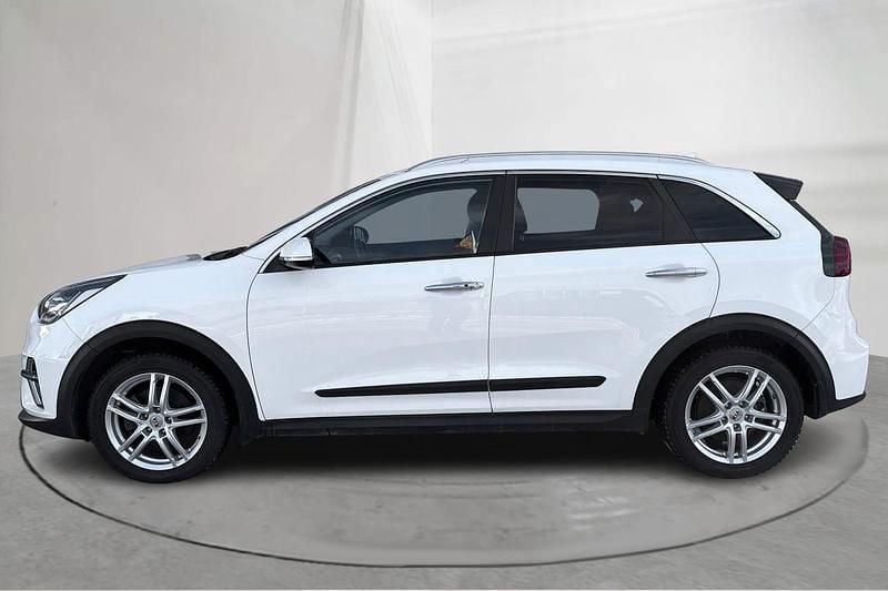 Begagnad Kia e-Niro Advance 150 kW (204 HK) 2019 Vit SUV