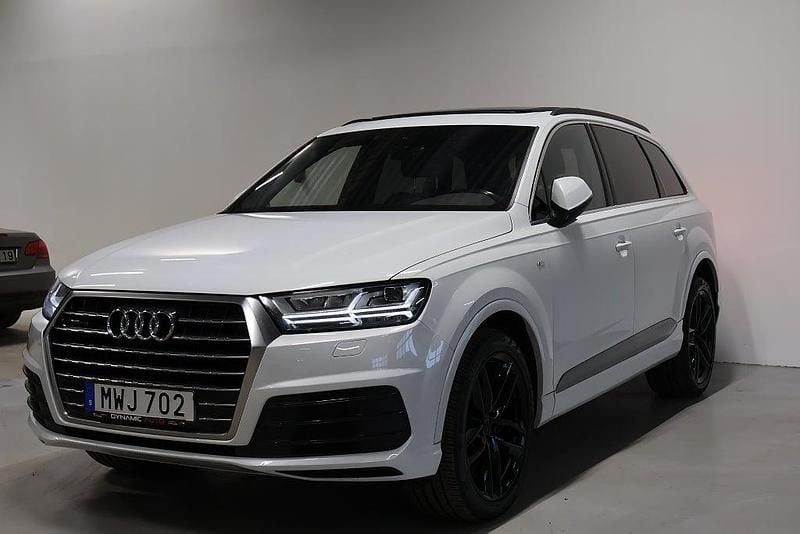 Begagnad Audi Q7 S-Line 272 HK (200 kW) 2015 Vit SUV