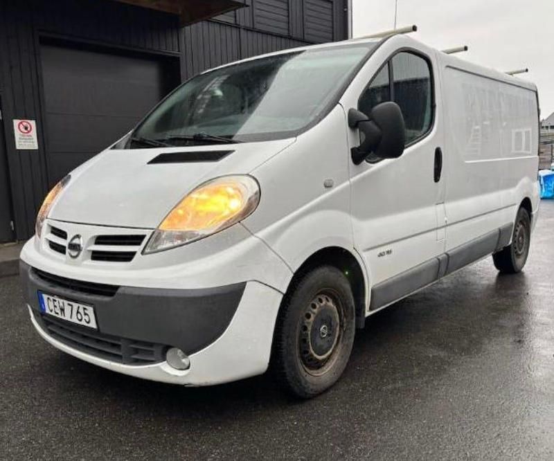 Begagnad Nissan Primastar 114 HK (83 kW) 2014 Minibuss