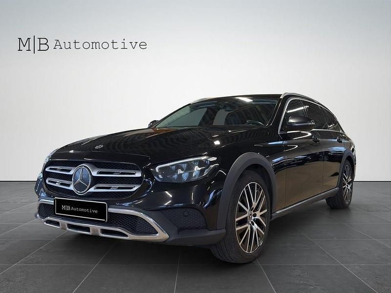 Begagnad Mercedes E220 All-Terrain 194 HK (142 kW) 2021 Svart Kombi
