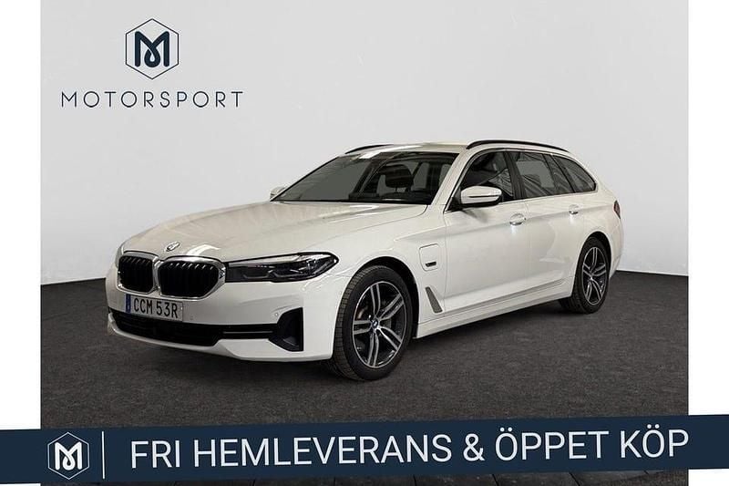 Begagnad BMW 530 292 HK (214 kW) 2022 Vit Kombi