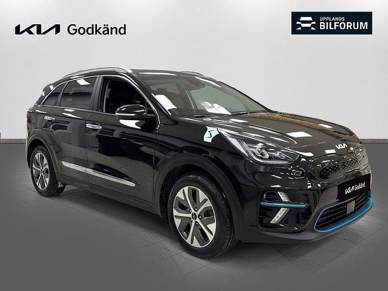 Begagnad Kia e-Niro Advance 150 kW (204 HK) 2022 Svart SUV