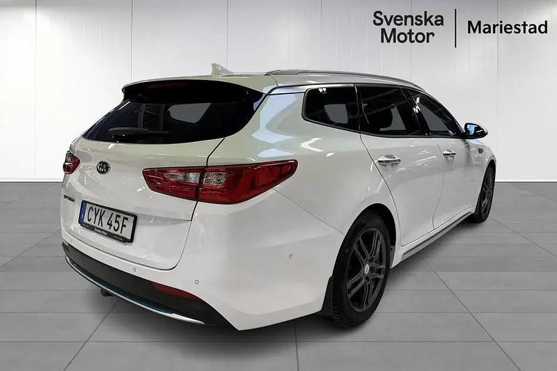 Begagnad Kia Optima Sport 207 HK (152 kW) 2020 Vit Kombi