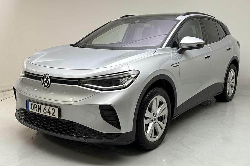 Silver Begagnad 2022 VW ID.4 Comfortline SUV | 239 000 kr (Bra pris) - Bild 1/4