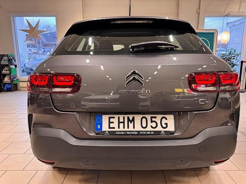 Begagnad Citroën C4 Cactus Feel 110 HK (80 kW) 2020 Grå Halvkombi