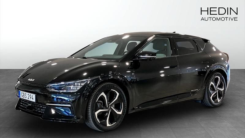 Svart (black) Begagnad 2023 Kia EV6 GT-Line SUV | 499 900 kr - Bild 1/4