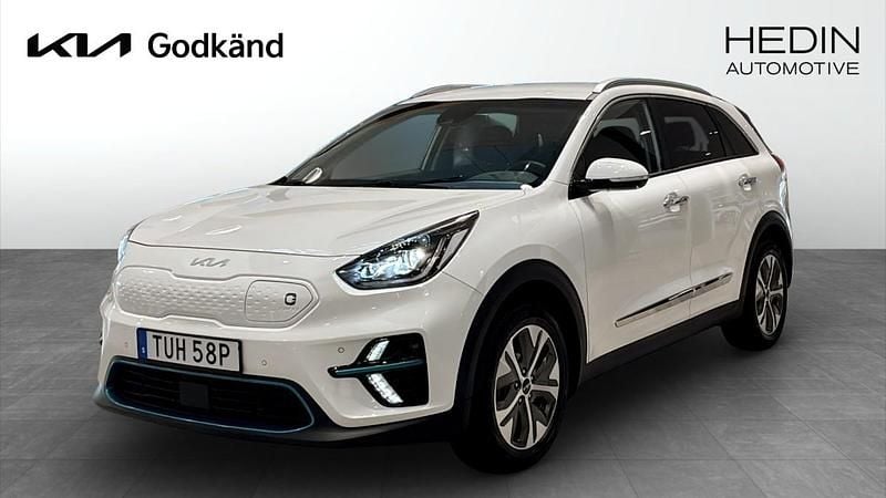 Vit (white) Begagnad 2022 Kia e-Niro 2 SUV | 304 900 kr (Marknadspris) - Bild 1/4