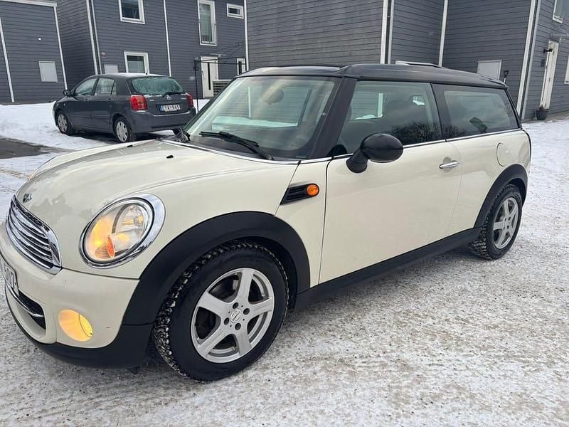 Begagnad 2013 Mini Clubman Kombi | 68 500 kr - Bild 1/4