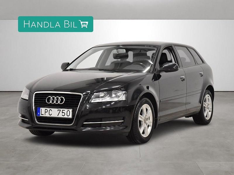 Svart Begagnad 2011 Audi A3 Sportback Proline Kombi | 89 900 kr (Marknadspris) - Bild 1/4