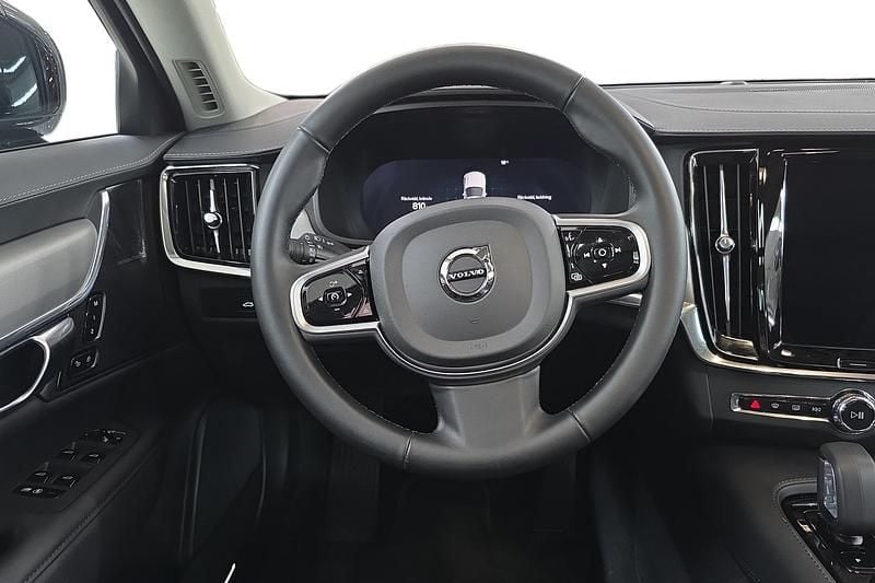 Begagnad Volvo V90 Ultra 462 HK (339 kW) 2024 Grå Kombi