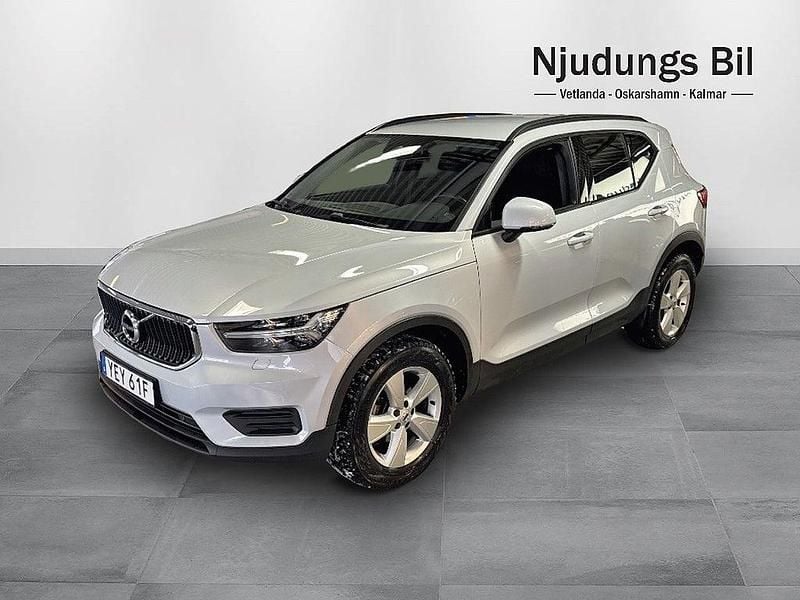 Silver Begagnad 2019 Volvo XC40 SUV | 259 900 kr (Bra pris) - Bild 1/4