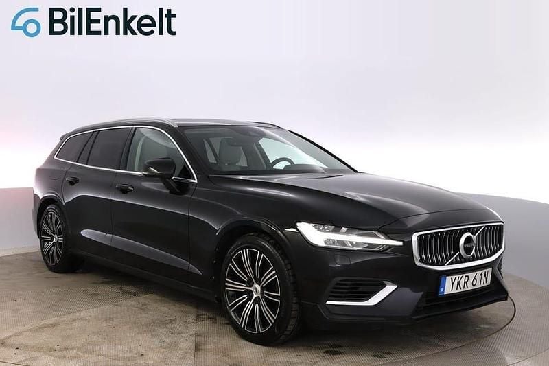 Svart Begagnad 2021 Volvo V60 Inscription Kombi | 279 900 kr - Bild 1/4