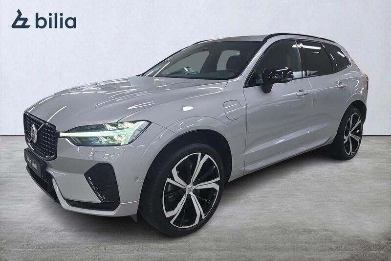 Silver Begagnad 2022 Volvo XC60 R-Design SUV | 499 000 kr (Bra pris) - Bild 1/3