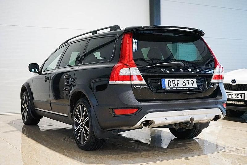 Begagnad Volvo XC70 Standard 181 HK (133 kW) 2016 Svart Kombi