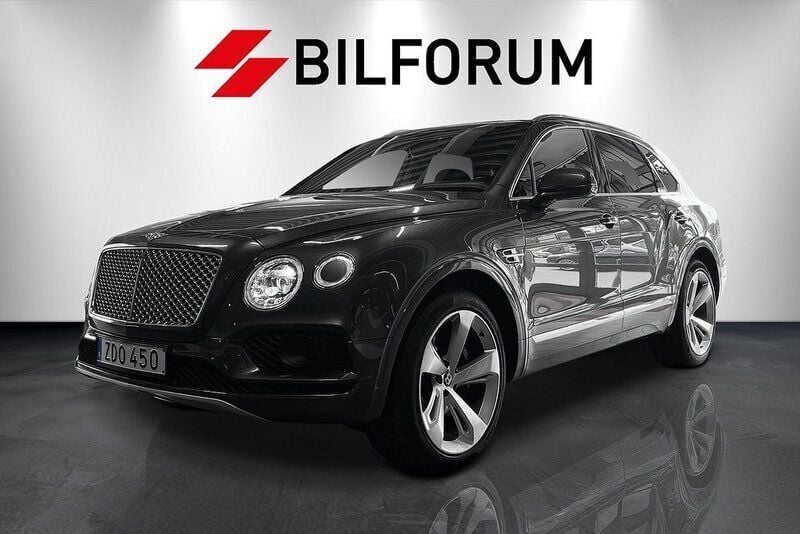 Grå Begagnad 2018 Bentley Bentayga SUV | 959 000 kr - Bild 1/4