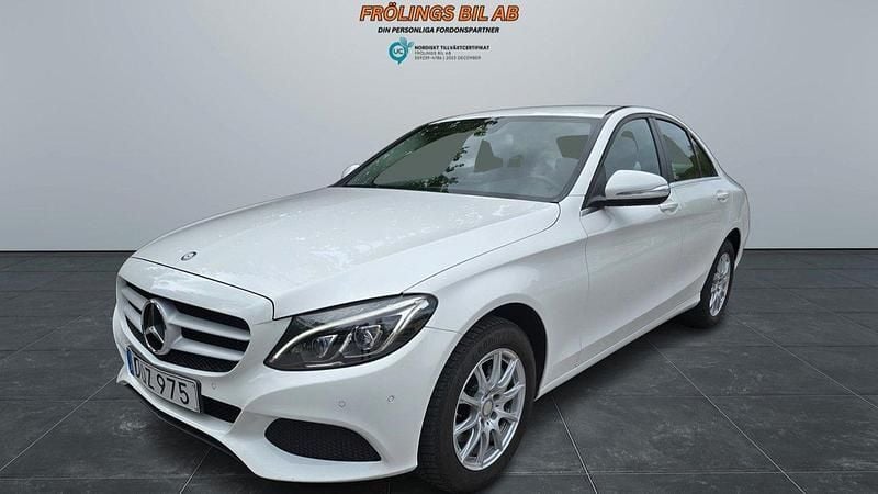 Vit Begagnad 2014 Mercedes C220 Sedan | 185 000 kr (Bra pris) - Bild 1/4