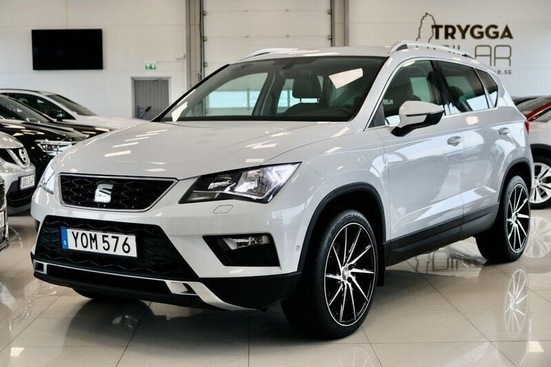 Vit Begagnad 2018 Seat Ateca Style SUV | 189 000 kr (Marknadspris) - Bild 1/4