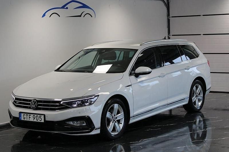 Begagnad VW Passat Pro 200 HK (147 kW) 2022 Vit Kombi