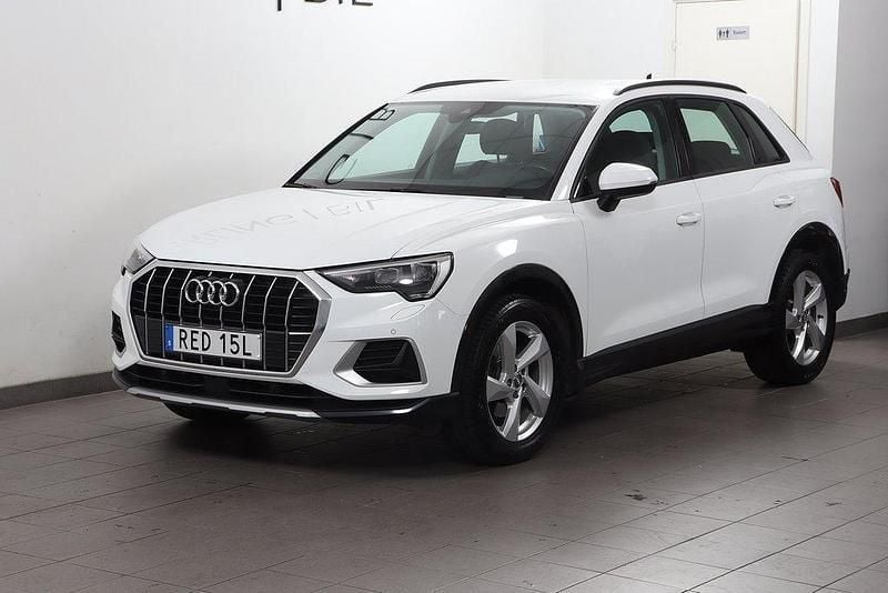 Vit Begagnad 2019 Audi Q3 Advanced SUV | 239 900 kr (Marknadspris) - Bild 1/4