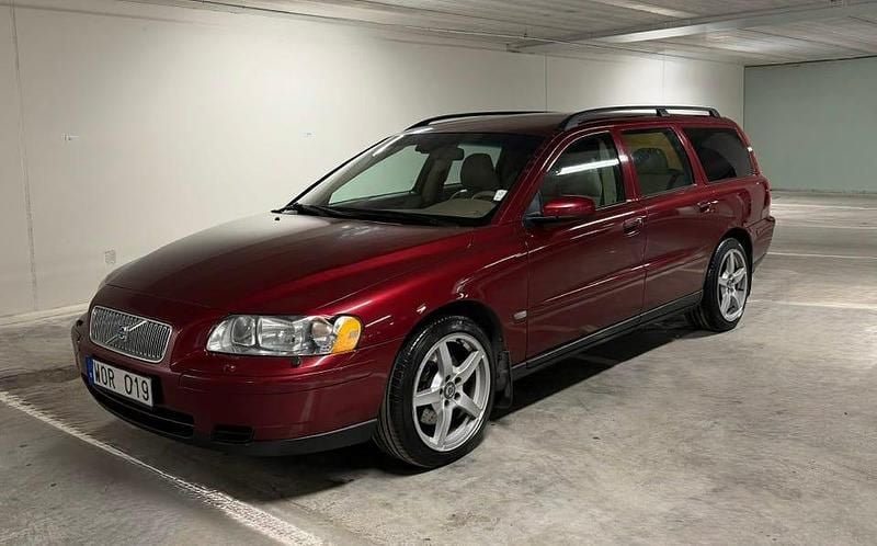 Begagnad Volvo V70 Business Edition 210 HK (154 kW) 2005 Kombi