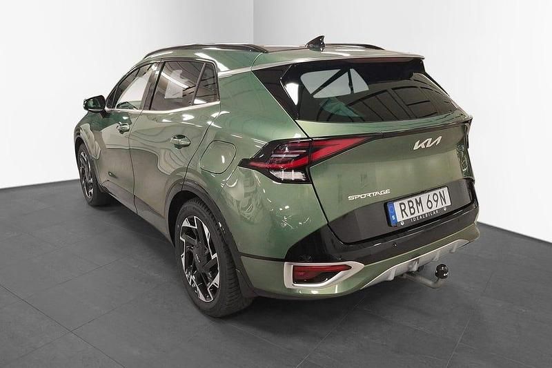 Begagnad Kia Sportage GT-Line 252 HK (185 kW) 2024 Grön SUV
