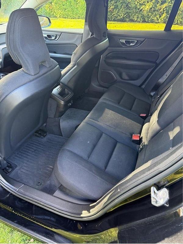 Begagnad Volvo V60 Momentum 150 HK (110 kW) 2019 Kombi