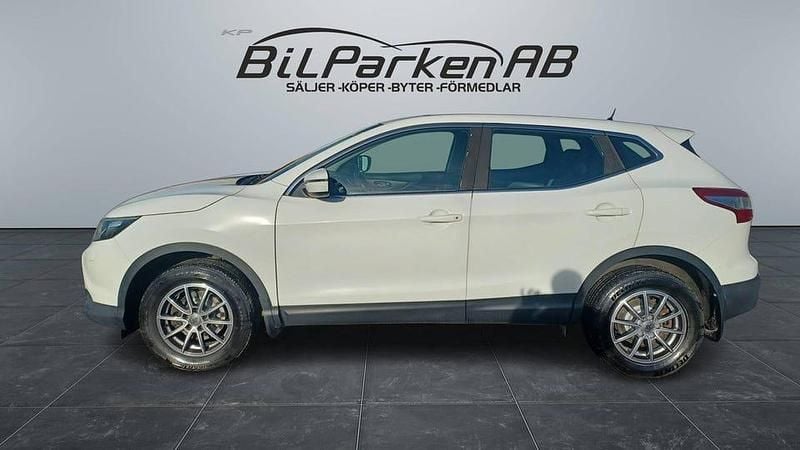 Begagnad Nissan Qashqai 116 HK (85 kW) 2016 Vit SUV
