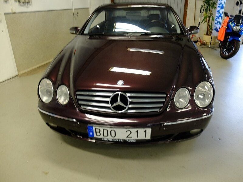 Begagnad Mercedes CL500 306 HK (225 kW) 2000 Lila Sportkupé