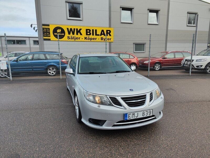 Grå Begagnad 2010 Saab 9-3 Linear Sedan | 54 800 kr (Marknadspris) - Bild 1/2